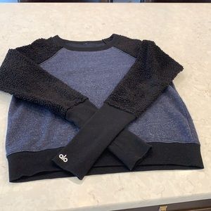 ALO yoga deck long sleeve top